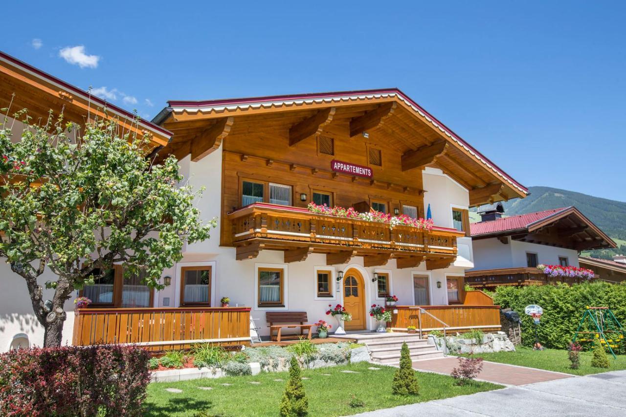 Apartment Bacher Wald im Pinzgau Eksteriør bilde